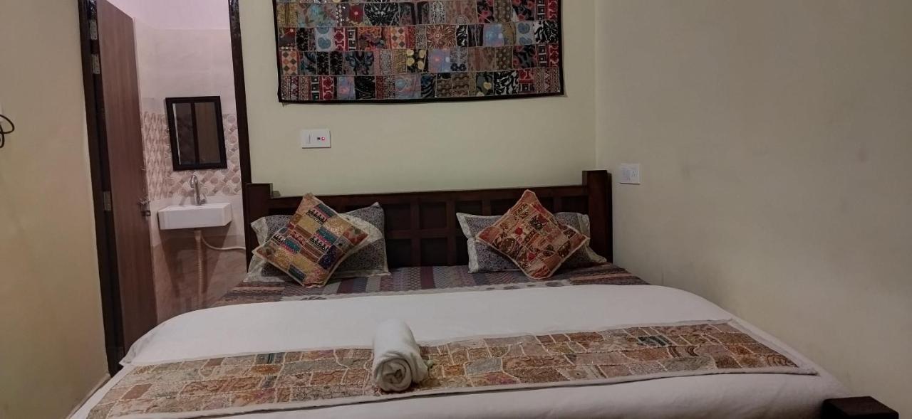 Relax Inn Jaisalmer Esterno foto