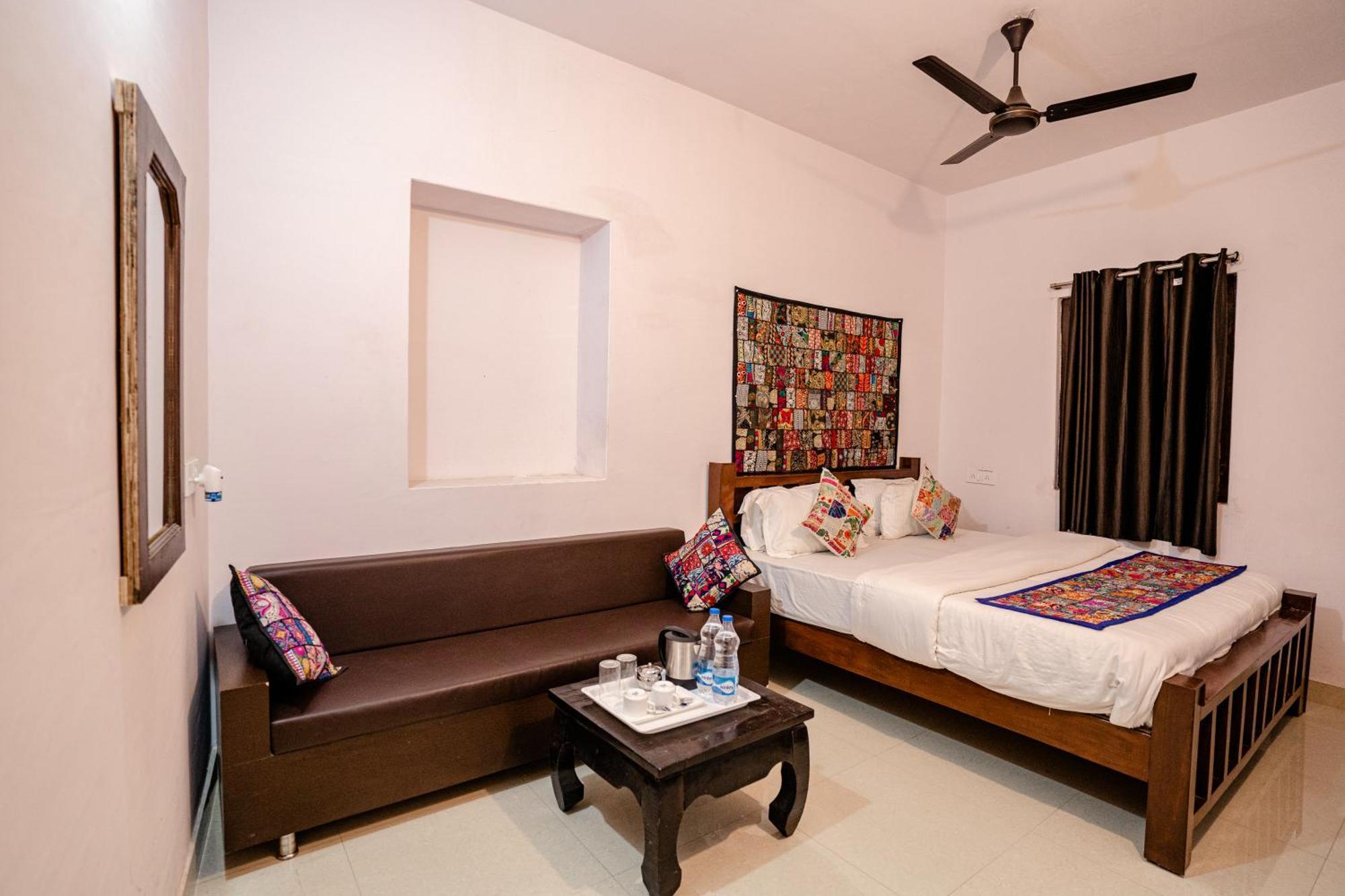 Relax Inn Jaisalmer Esterno foto