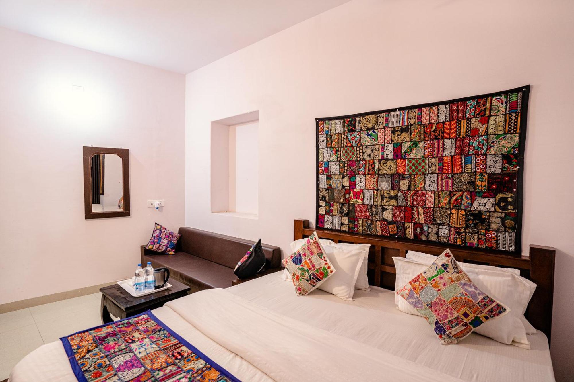 Relax Inn Jaisalmer Esterno foto